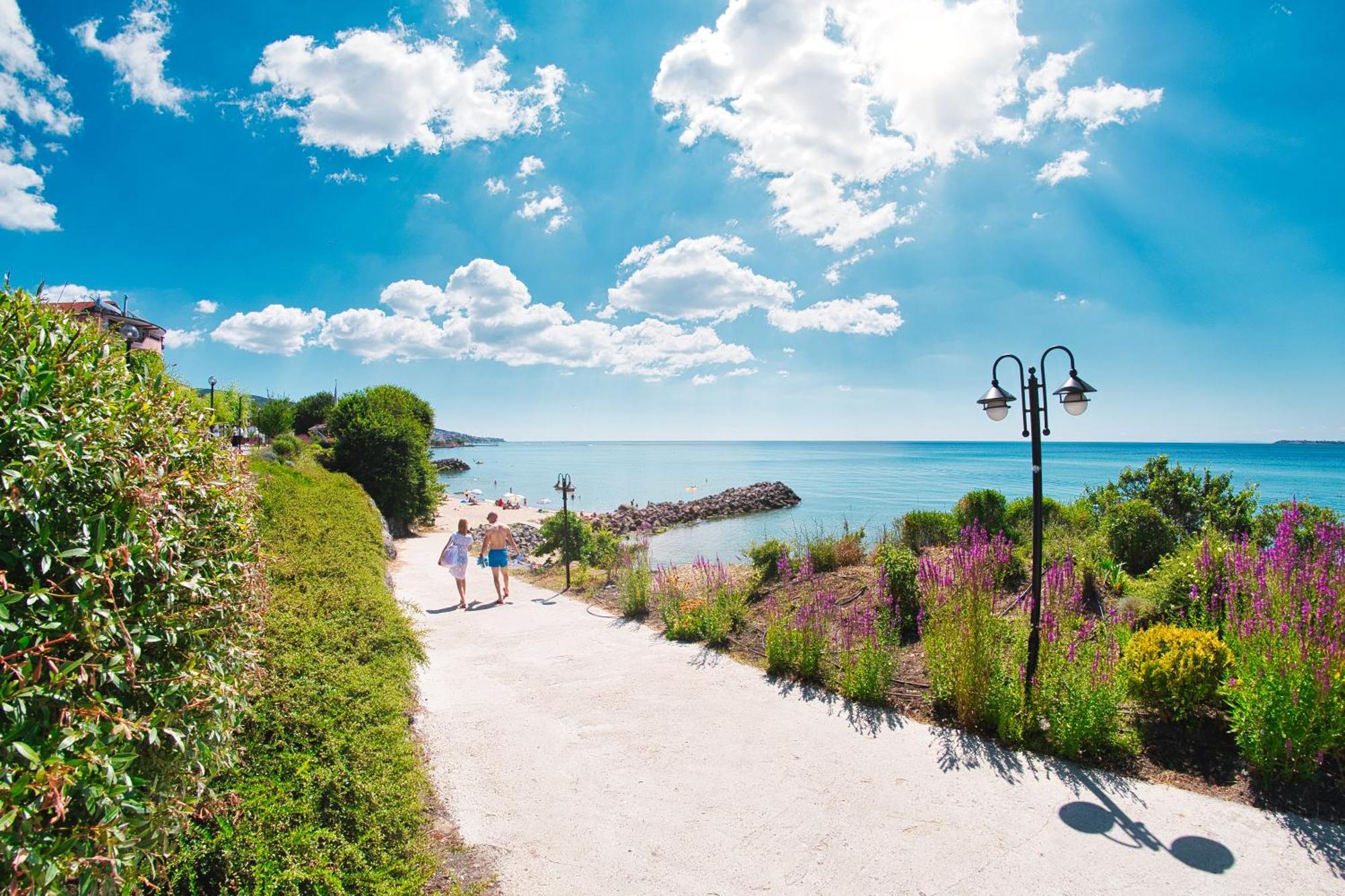 Prestige Mer D'Azur Slăntjev Brjag Exteriör bild