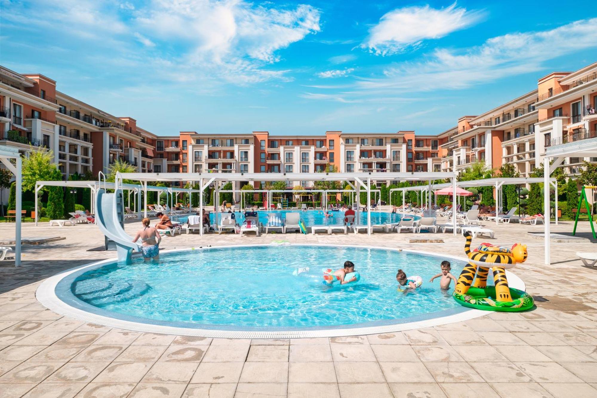Prestige Mer D'Azur Slăntjev Brjag Exteriör bild